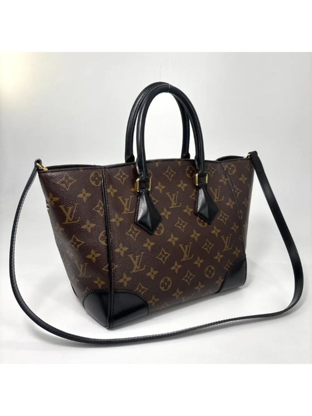 Louis Vuitton louis vuitton